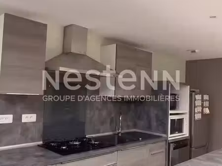 appartement meublé de 60m2 avec extérieur proximité centre yssingeaux