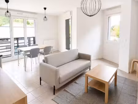 appartement t3 meublé avec balcon et parking à cenon