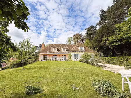 maison saint prix 7 pièce(s) 230 m2