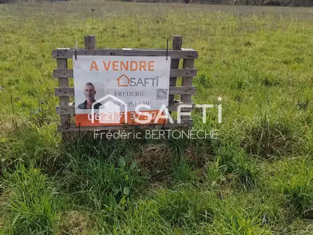 jolie terrain plat