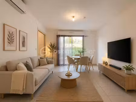 appartement 2 pièces de 42 m2 en rdc avec terrasse