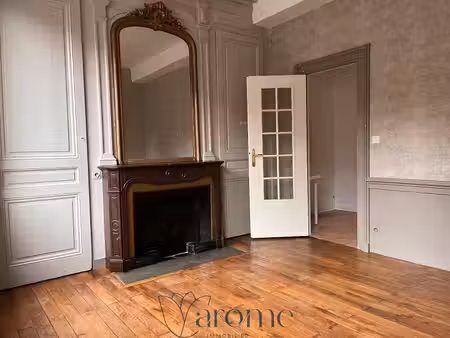rue gabriel péri  appartement situé au rez-de-chaussée ...
