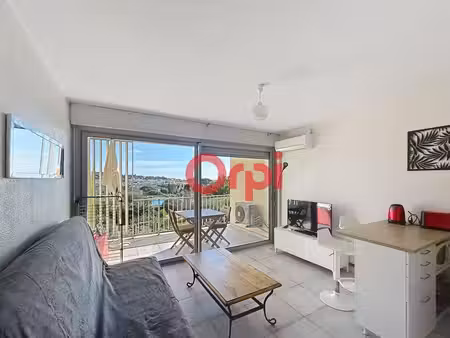 studio meublé 20 m² – le couteau du préconil – sainte-maxime