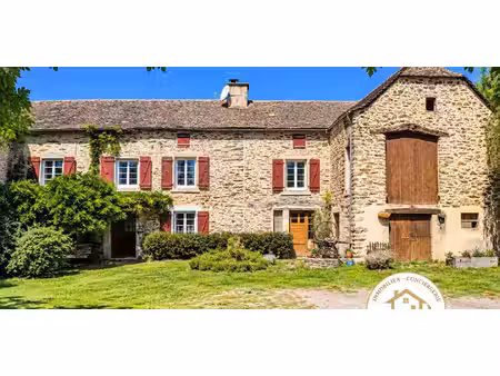 maison avec piscine et jardin la salvetat-peyralès (12)