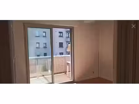 location appartement 1 pièce 22 m² à grenoble (38000)  550 €