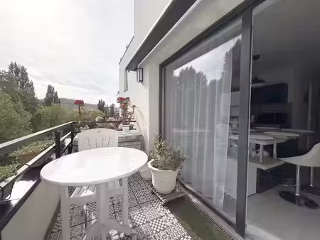 t3 récent 72m² terrasse  ascenseur  parking couvert