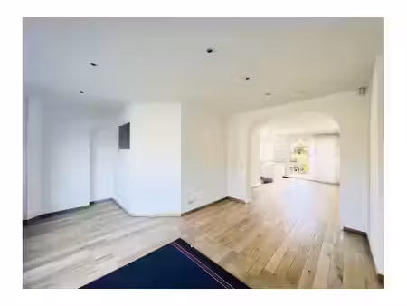 maison à louer à avenue baron albert d'huart 128 kraainem (vbe63402)