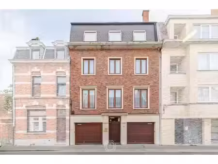 statig en veelzijdig herenhuis met praktijkruimte in het ...