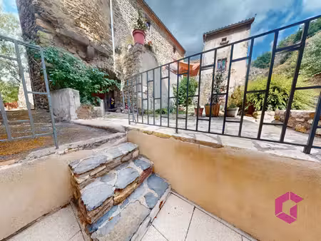 maison de village st floret 63320