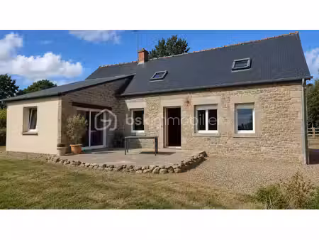 maison de 122 m² à villamee