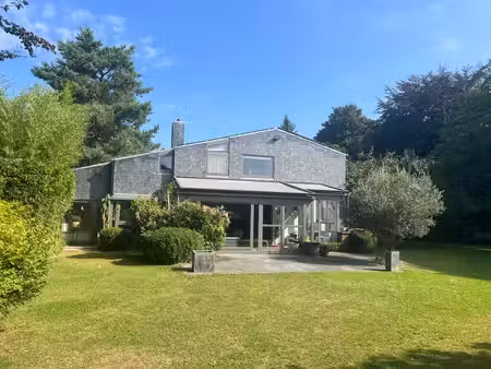 wezembeek villa 4 façades (5 ch/3 sdb) 328 m² 14 59 ares sud