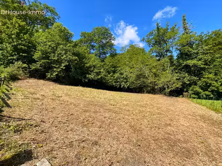 terrain viabilisé 1108m2