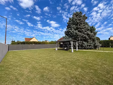 vente terrain  366.00m²  freneuse