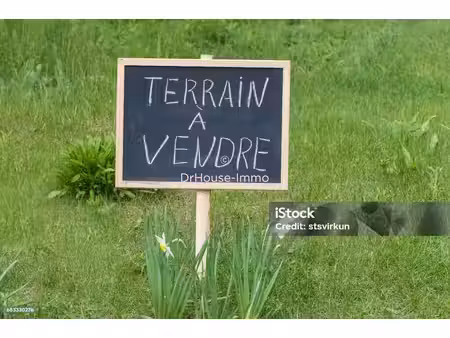terrain à bâtir proche centre à neuville-de-poitou