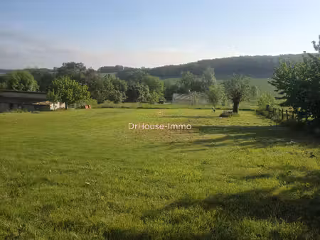técou terrain constructible hors lotissement de 730 m² proche gaillac