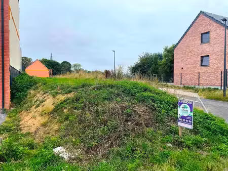 parcelle de terrain à bâtir de 298m²