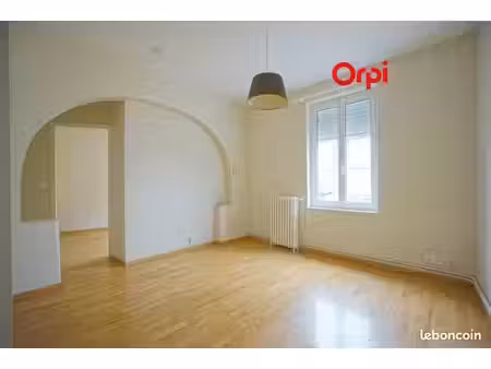 appartement 3 pièces 54 m²