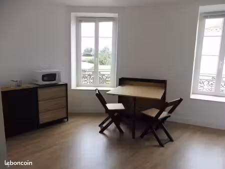 studio 1 pièce 29 m²