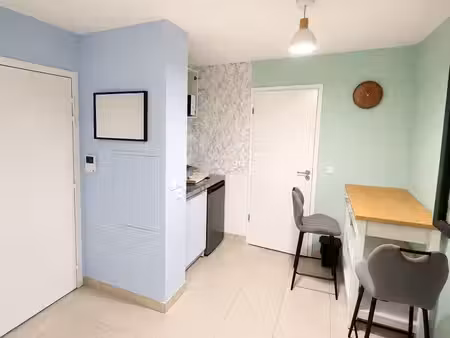 studio neuf et accueillant de 25 m² + terrasse – idéal jeune actif