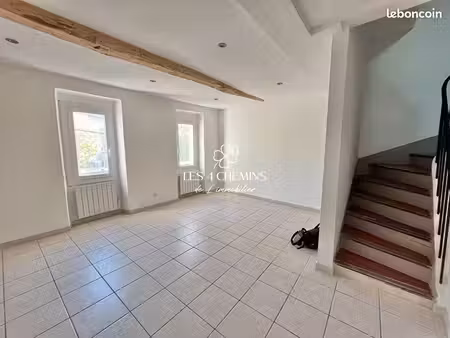 appartement 2 pièces 68 m²