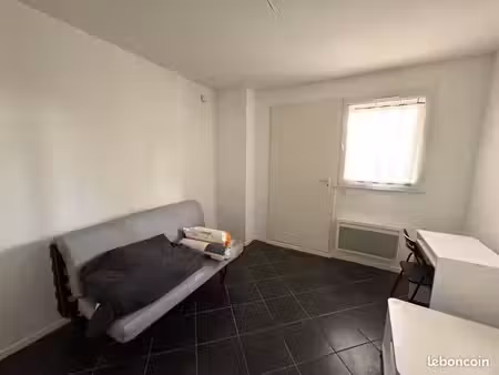 appartement 1 pièce 16 m²