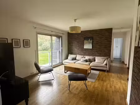 location t3 meublé - environnement exceptionnel