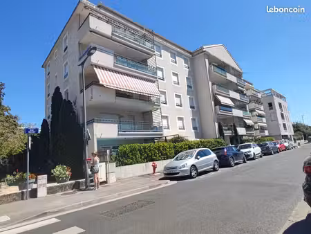 decines centre loue garage en sous sol