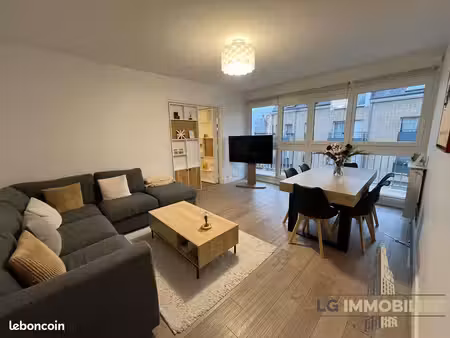 appartement 3 pièces 74 m²
