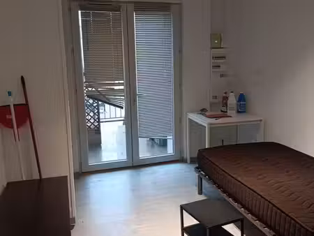 studio aubière centre bourg près des cezeaux (suite a désistement )