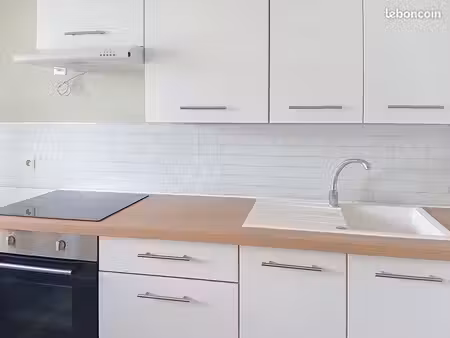 à louer – bel f2 de 46 m² avec grand balcon exposé plein sud – rouen saint-clément