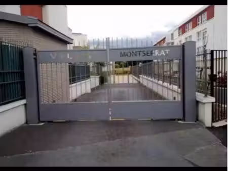 place de parking à louer – 93240 stains