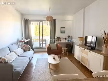 appartement 2 pièces 50 m²