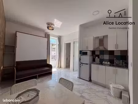 studio 2 pièces 26 m²