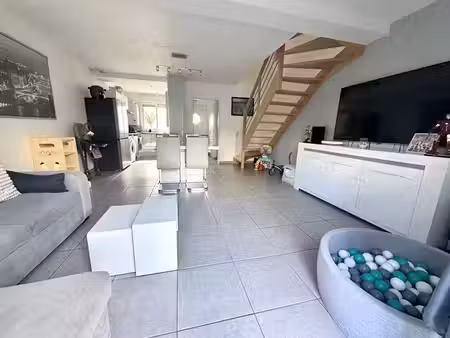 vente maison 4 pièces 74 m² à franqueville-saint-pierre (76520)  202 000 €