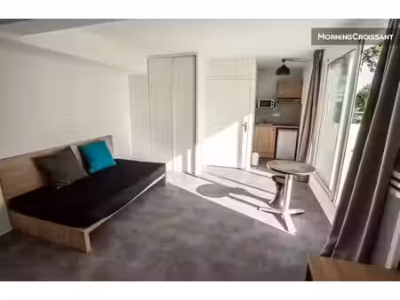 location meublée appartement 1 pièce 19 m² à montpellier (34000)  676 €