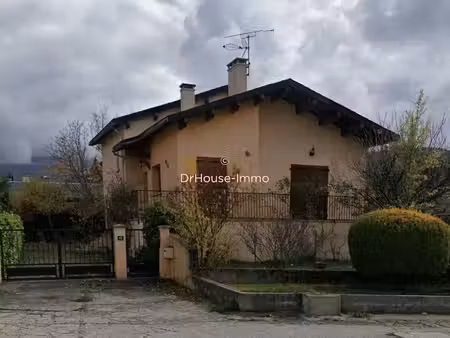 villa 135 m2 hab 4 faces