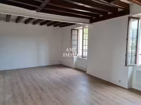 appartement 2 pieces - centre bievres