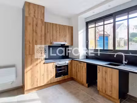 maison de ville rénovée - morainvilliers 3 pièces 55 m2