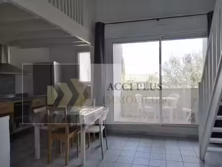 p2 meublé de 41 42 m² – villeneuve-lès-maguelone