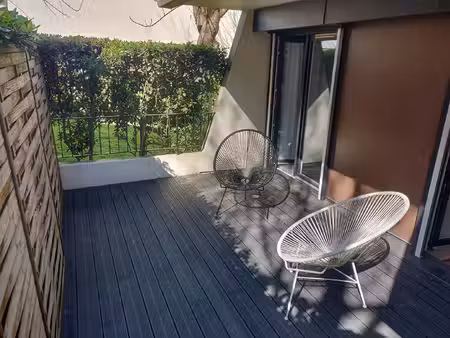 appartement 2 pièces + terrasse