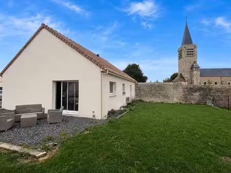 maison récente de plain-pied banville