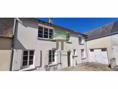 maison à rénover avec grand terrain commune limitrophe de