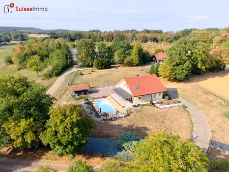 maison desandans 228 m2 sur 40 ares de terrain