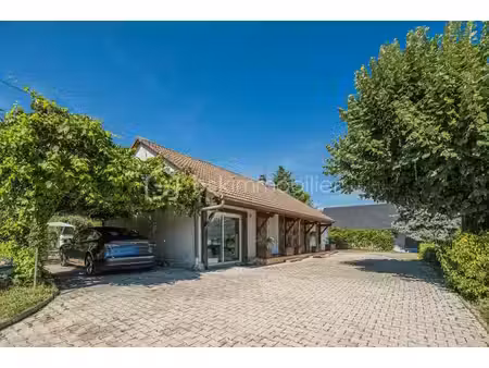 maison de plain-pied – 3 chambres – terrain constructible de 1 485 m² – vue dégagée