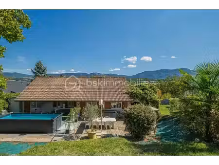 maison de plain-pied – 3 chambres – terrain constructible de 1 610 m² – vue dégagée