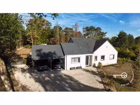 offrez-vous le confort d'une maison moderne au coeur d'un environnement idyllique et verdo