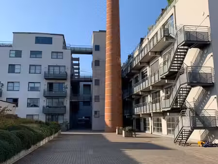 penthouse ultra-lumineux avec grande terrasse ensoleillée