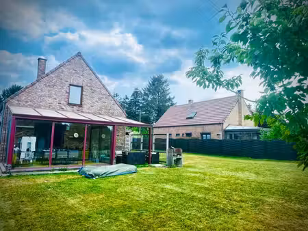 maison 2 ch à quévy avec grand jardin 1047m²