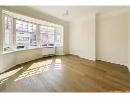 appartement à louer à chaussée de waterloo 1359c uccle (vbe63470)
