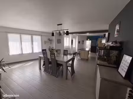 maison de ville 6 pièces 185 m²